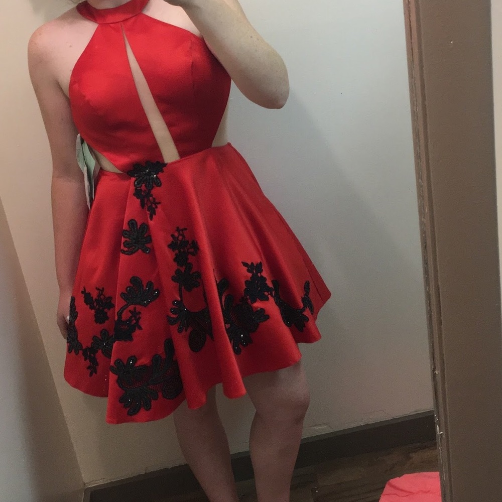 HOMECOMING DRESS